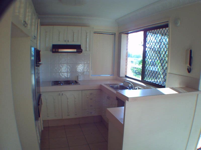 4 Broad Street, LABRADOR QLD 4215, Labrador - Thumbnail 5
