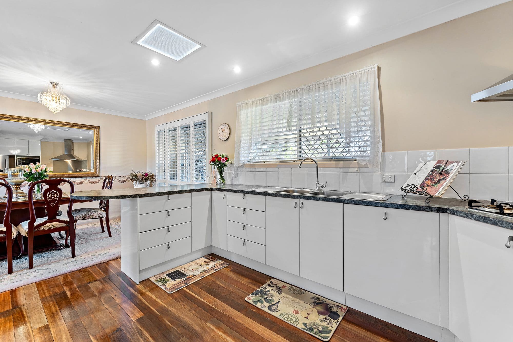 10 Lorrimore Street, Macgregor QLD 4109, Macgregor - Thumbnail 8