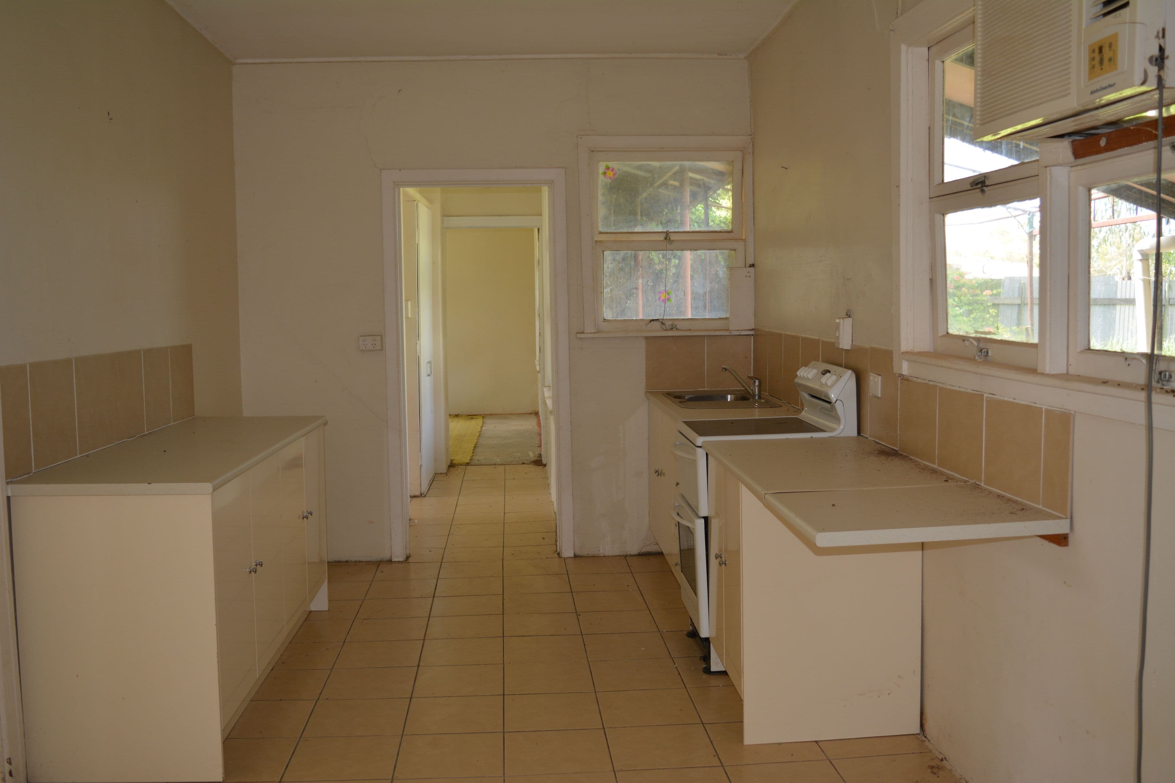 12 Aqua Street, Blackall QLD 4472, Blackall - Thumbnail 2