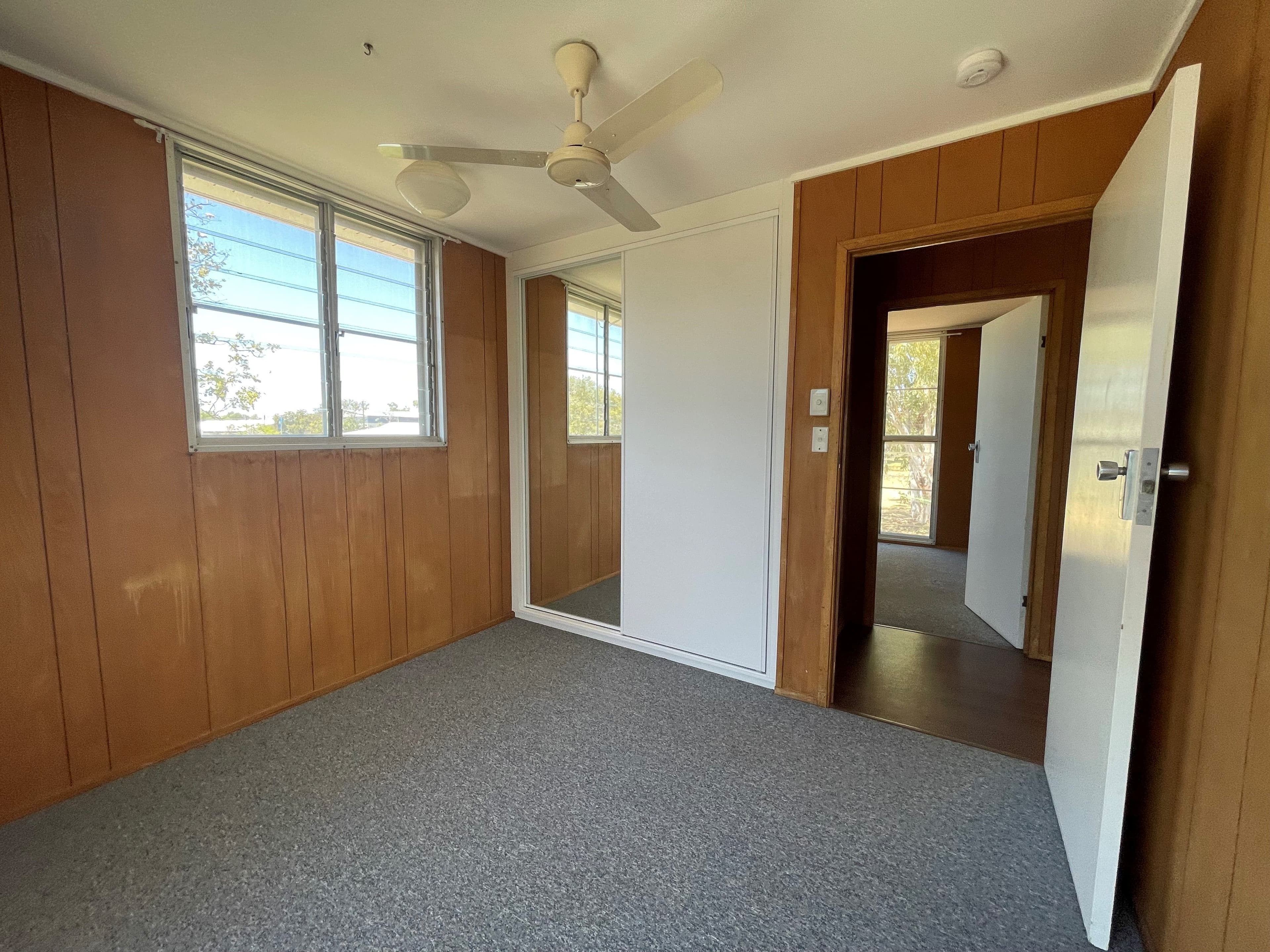 97 Yew Street, Barcaldine QLD 4725, Barcaldine - Thumbnail 5