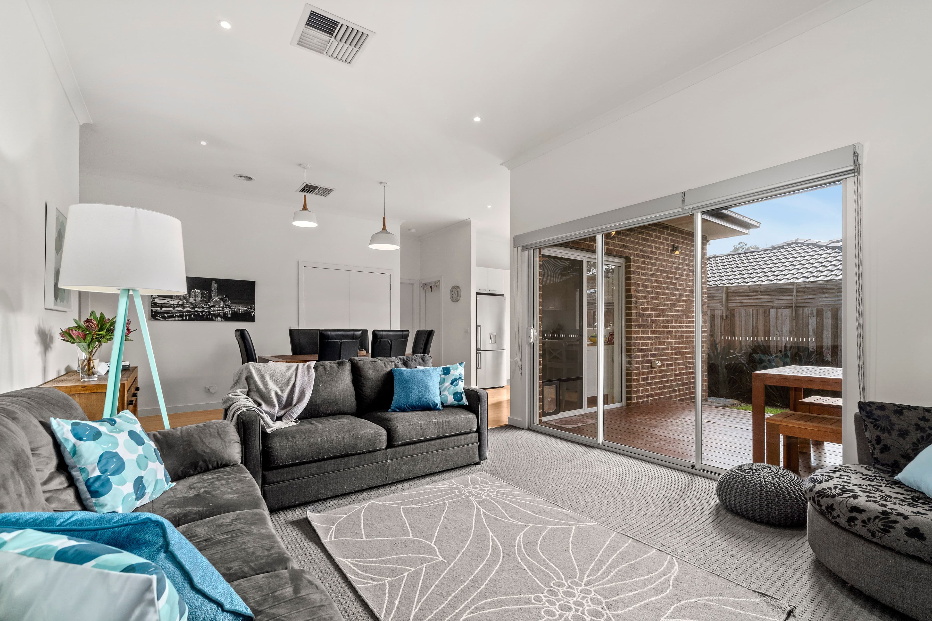 2 Callemondah Court, Ferntree Gully VIC 3156, Ferntree Gully - Thumbnail 2