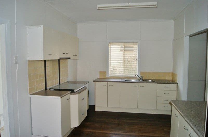 22 Jeays Street, Scarborough QLD 4020, Scarborough - Thumbnail 5