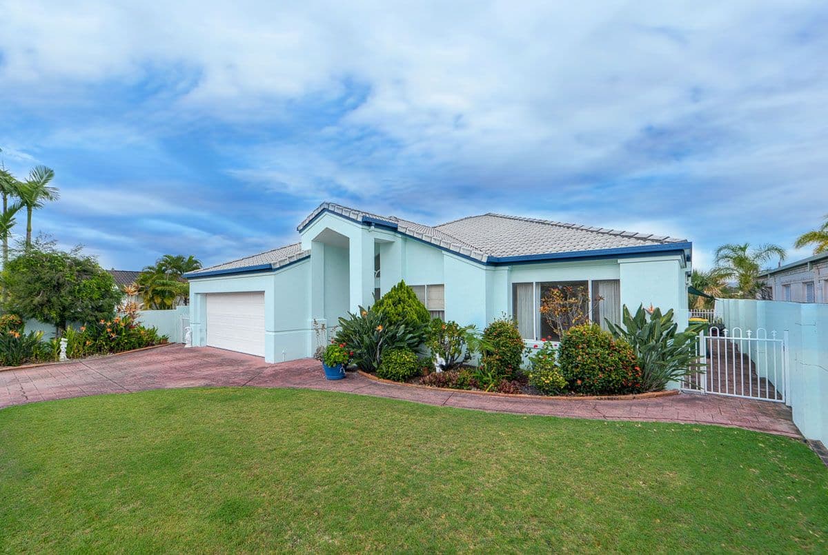 28 Anchorage Way, Runaway Bay QLD 4216, Runaway Bay - Thumbnail 2