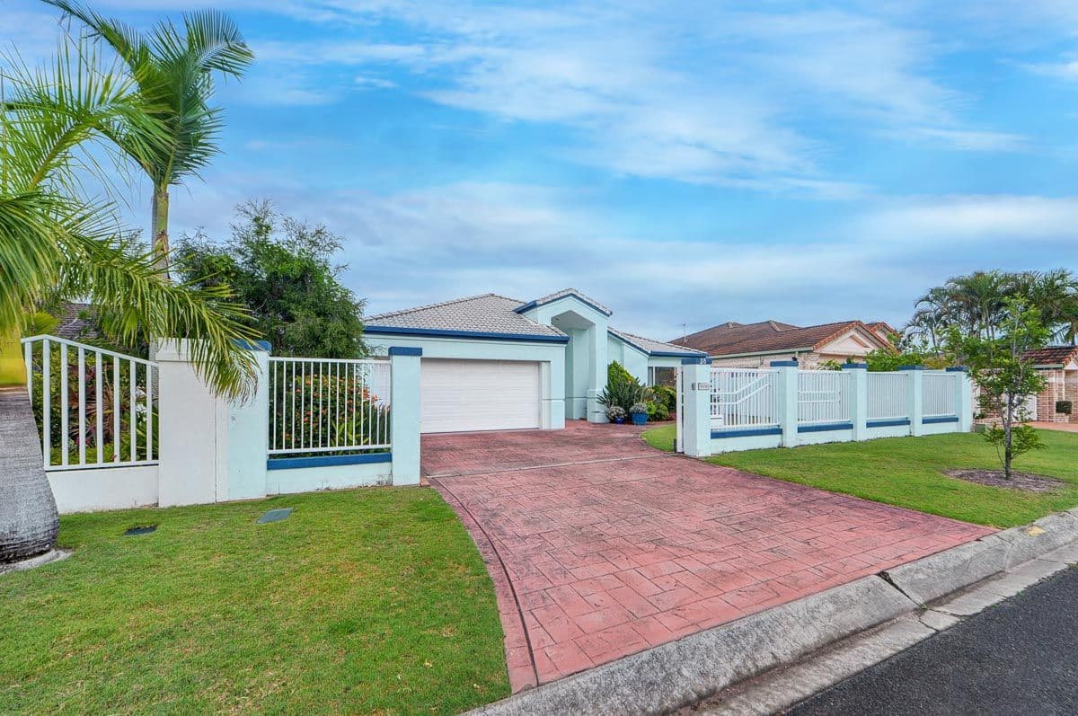 28 Anchorage Way, Runaway Bay QLD 4216, Runaway Bay - Thumbnail 3