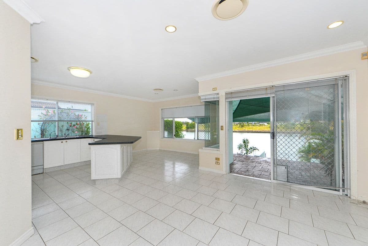 28 Anchorage Way, Runaway Bay QLD 4216, Runaway Bay - Thumbnail 6