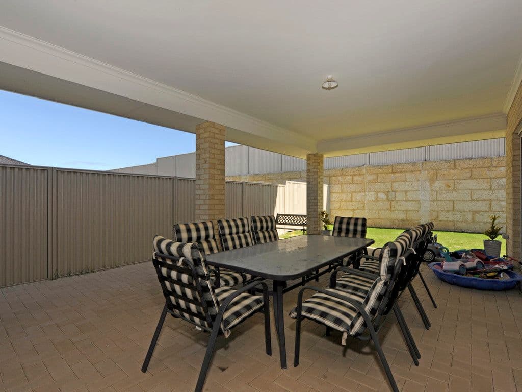 28  Makybe Drive, BALDIVIS WA 6171, Baldivis - Thumbnail 4
