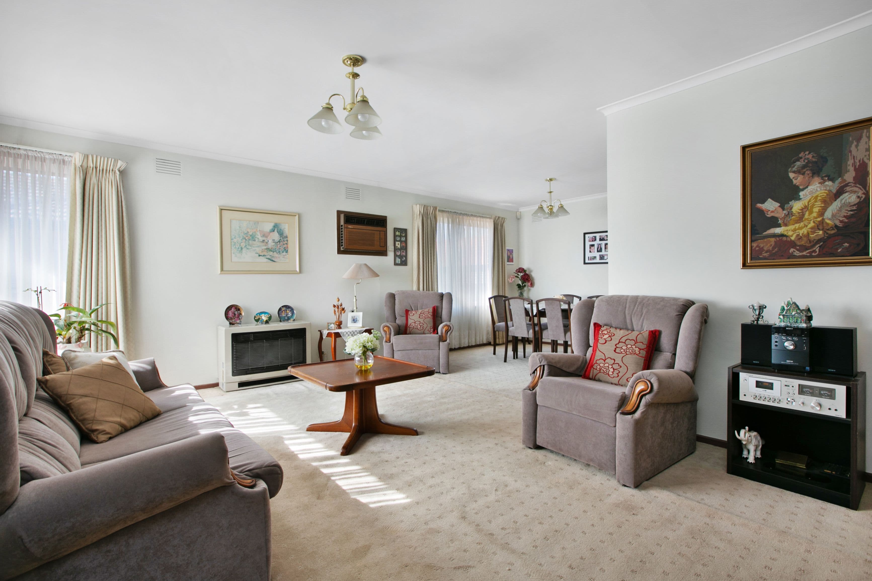 13 Pedersen Avenue, Reservoir VIC 3073, Reservoir - Thumbnail 3