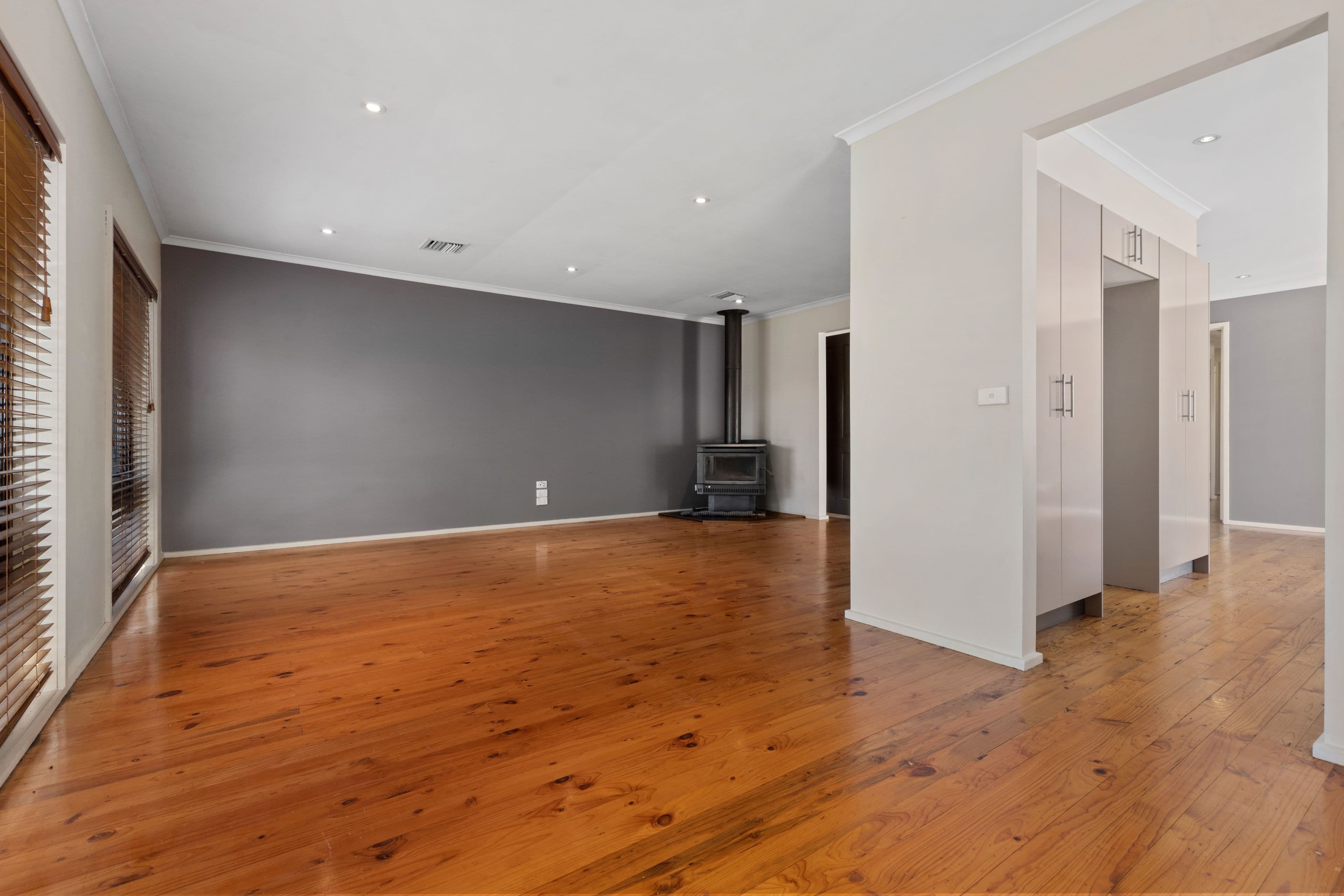 9 Healey Street, Goulburn NSW 2580, Goulburn - Thumbnail 3