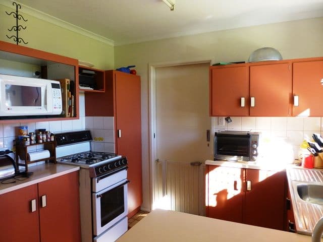 26 Youngs Lane, WALKERSTON QLD 4751, Walkerston - Thumbnail 5