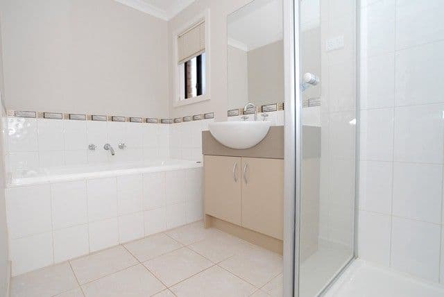 46 Lady Penrhyn Drive, WYNDHAM VALE VIC 3024, Wyndham Vale - Thumbnail 7