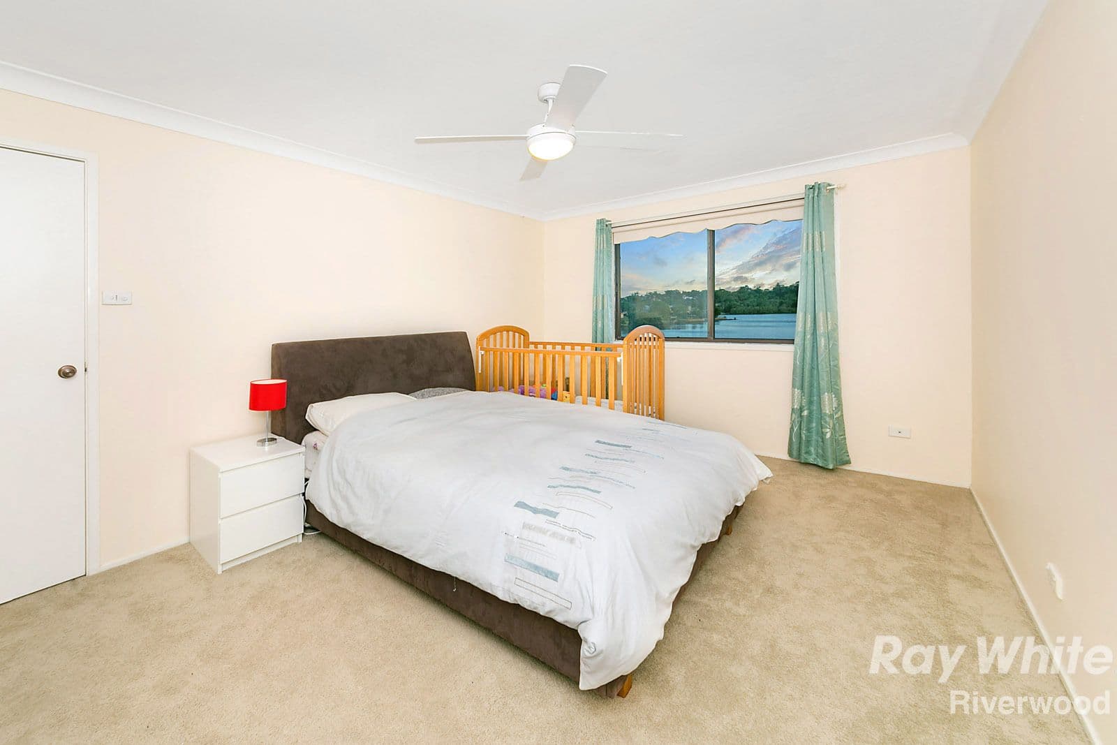58 Como Road, Oyster Bay - Thumbnail 4