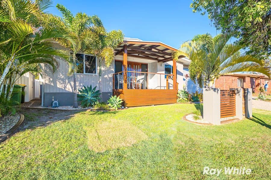 21 Miramar Street, Bongaree QLD 4507, Bongaree - Thumbnail 2