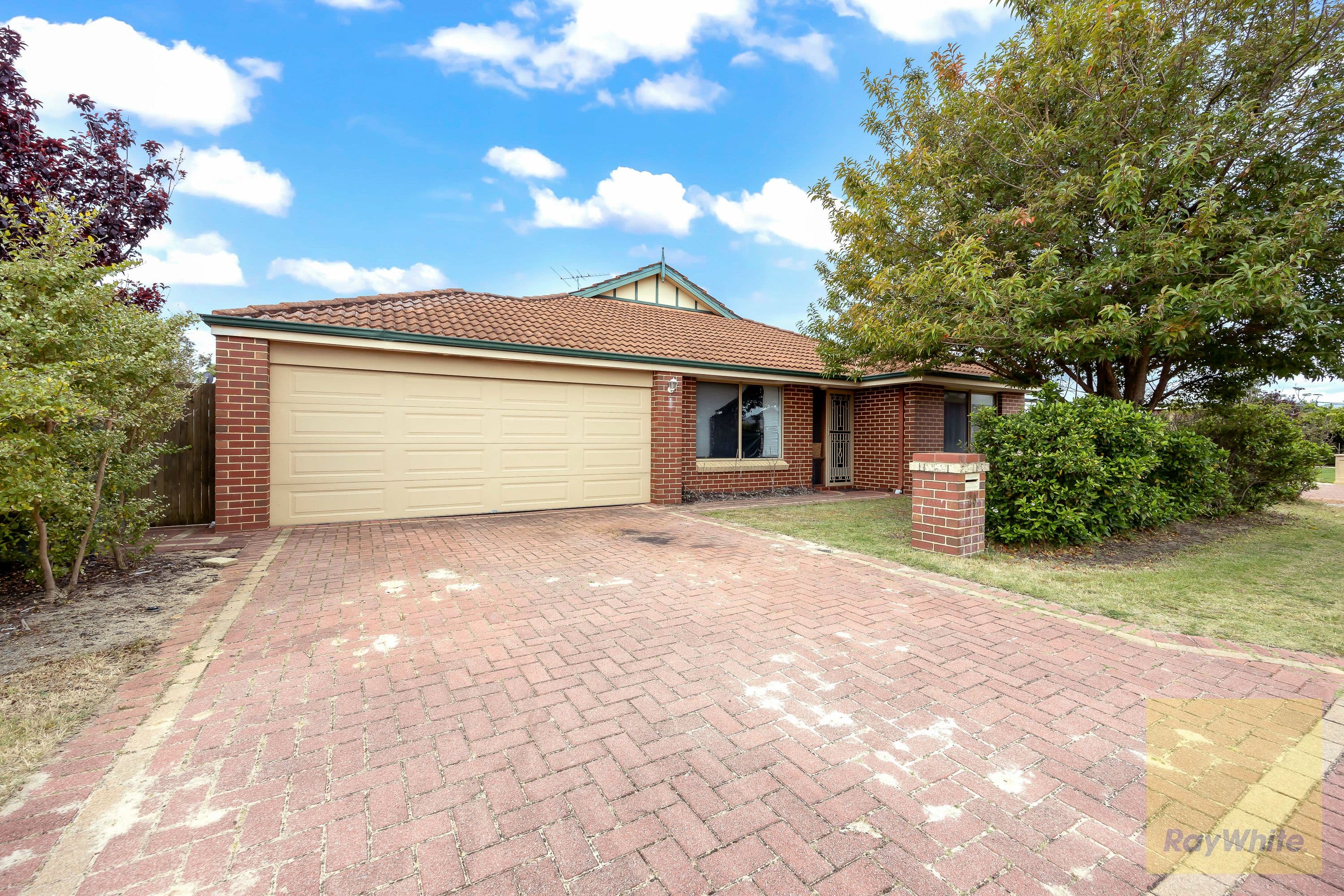 28 Winton Crescent, High Wycombe WA 6057, High Wycombe - Thumbnail 2