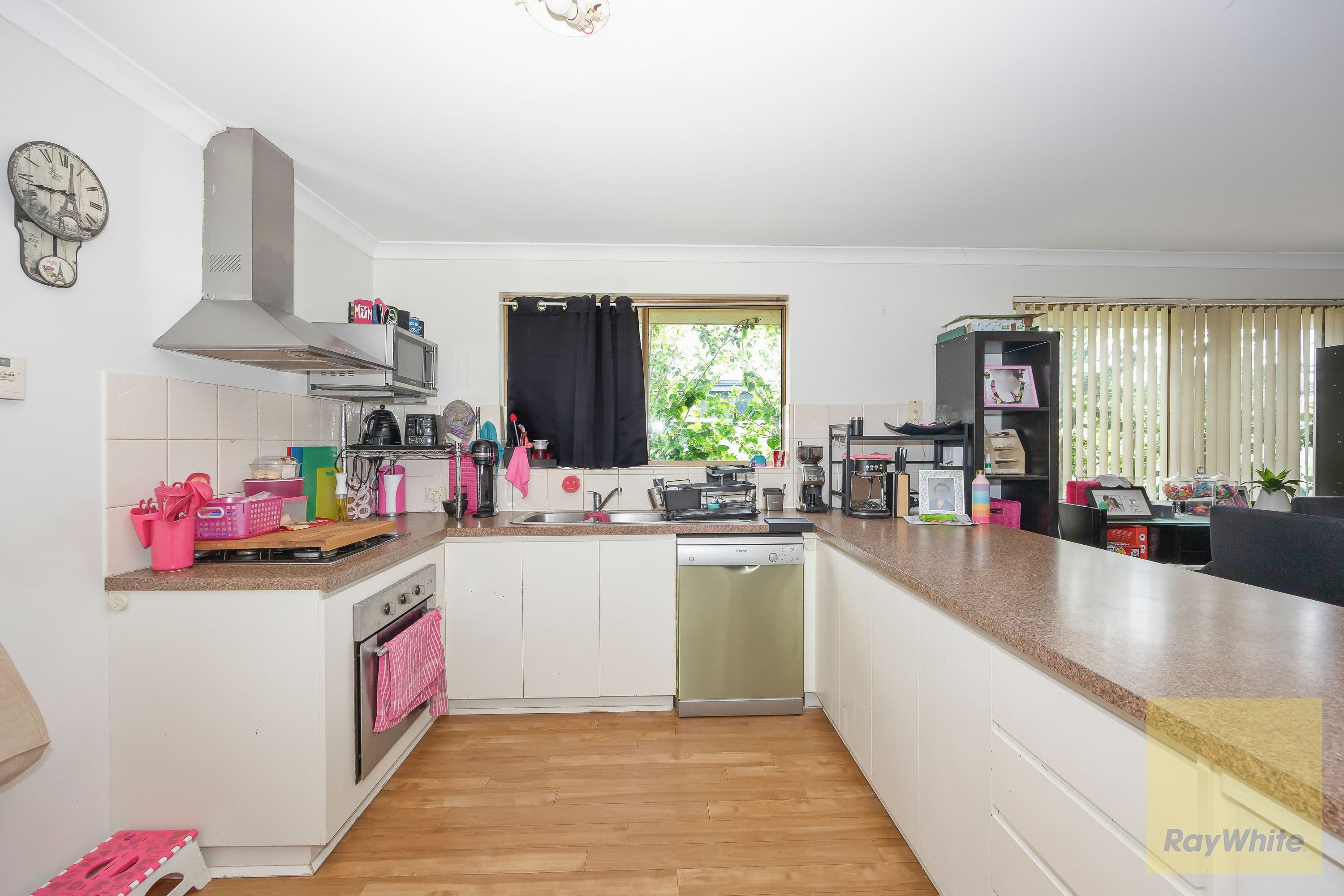 28 Winton Crescent, High Wycombe WA 6057, High Wycombe - Thumbnail 4