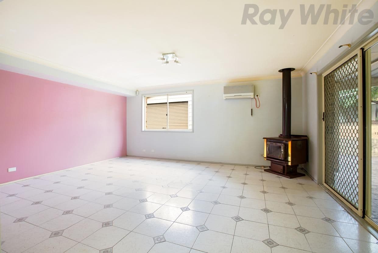 9 Throsby Street, Casula - Thumbnail 5