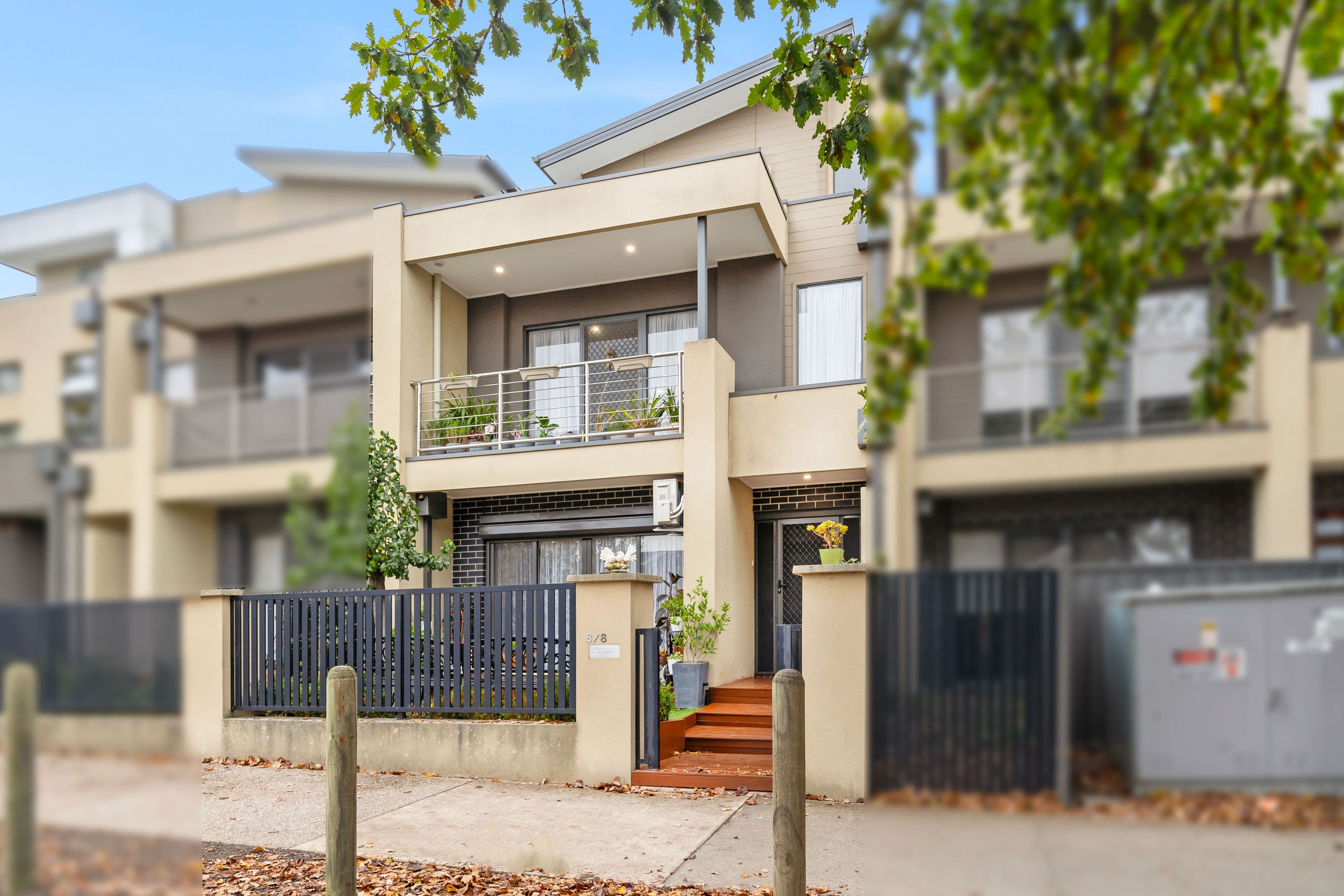 8 The Crossing, Caroline Springs VIC 3023, Caroline Springs - Thumbnail 2