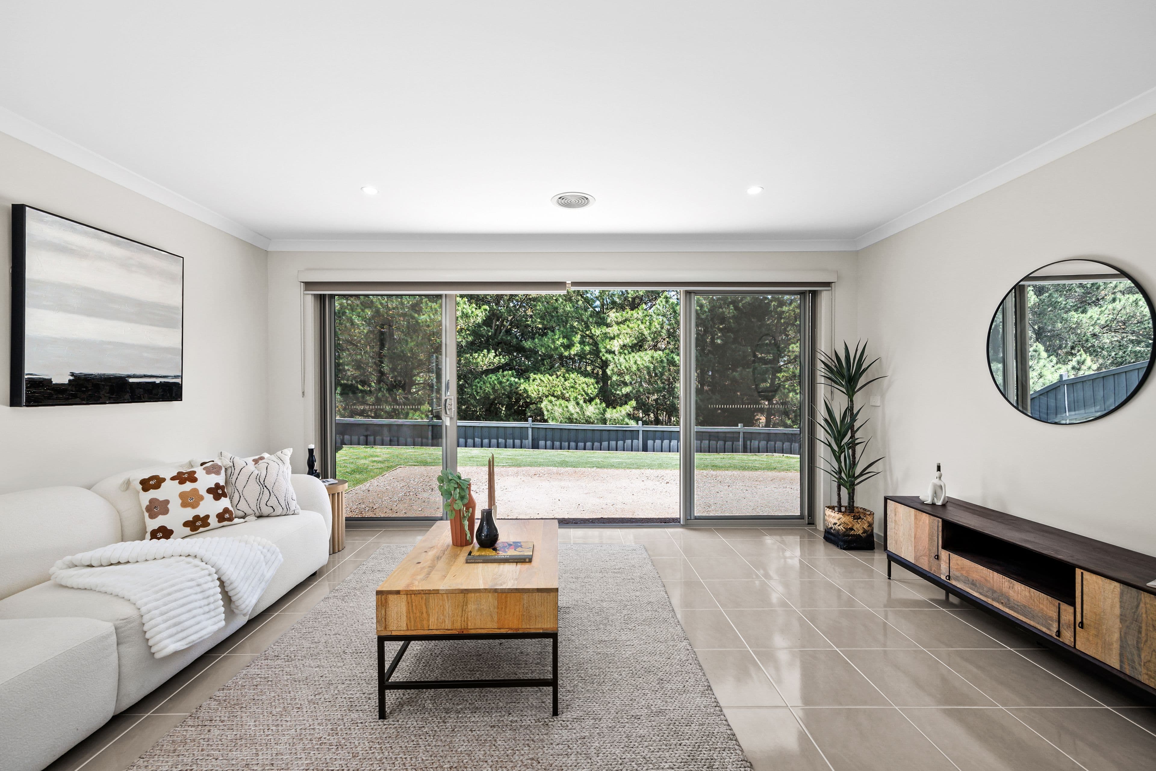 20 Retreat Crescent, Sunbury VIC 3429, Sunbury - Thumbnail 2