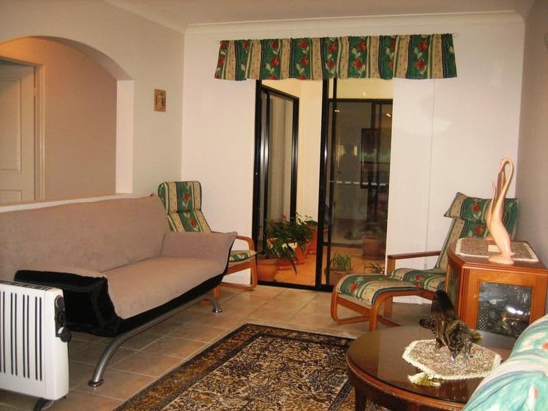 35  Beachcomber Court, BURLEIGH WATERS QLD 4220, Burleigh Waters - Thumbnail 6