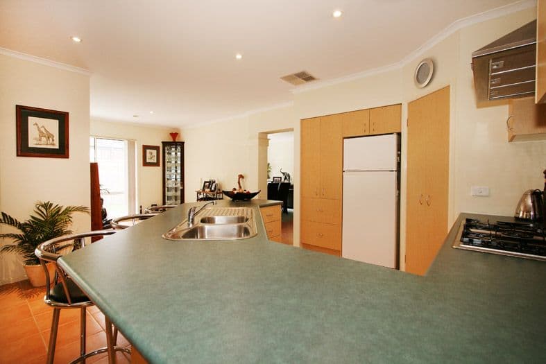 11 Reece Court, LILYDALE VIC 3140, Lilydale - Thumbnail 3