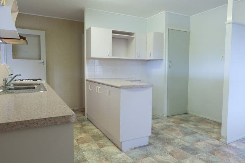 111 Wynnum North Road, WYNNUM QLD 4178, Wynnum - Thumbnail 6