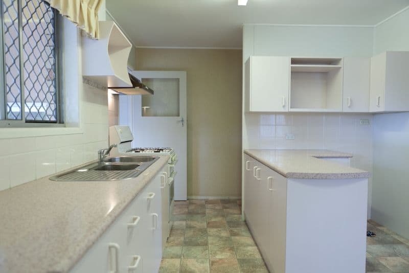 111 Wynnum North Road, WYNNUM QLD 4178, Wynnum - Thumbnail 7