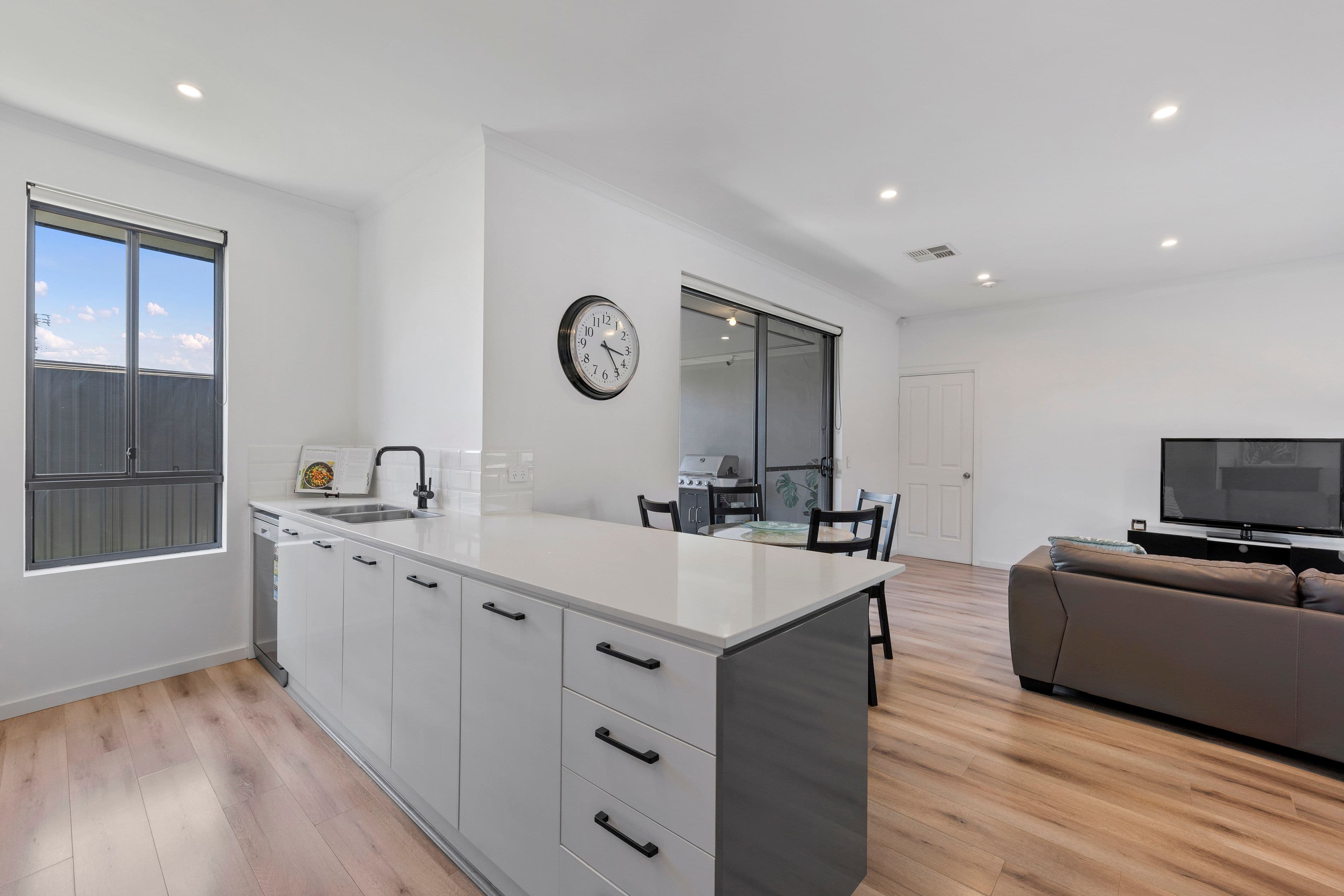 3B Kelmscott Street, Rosewater SA 5013, Rosewater - Thumbnail 6