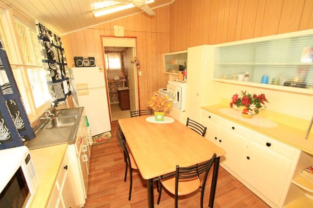 65 Burnett Street, BERSERKER QLD 4701, Berserker - Thumbnail 3
