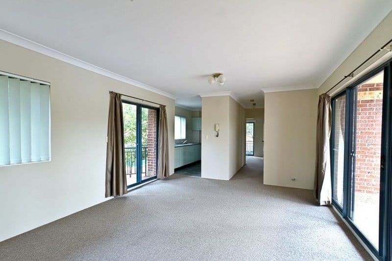 18 Sherwood Road, MERRYLANDS WEST NSW 2160, Merrylands West - Thumbnail 3