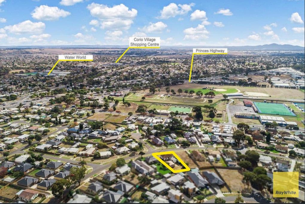 26 Camellia Crescent, Norlane VIC 3214, Norlane - Thumbnail 5