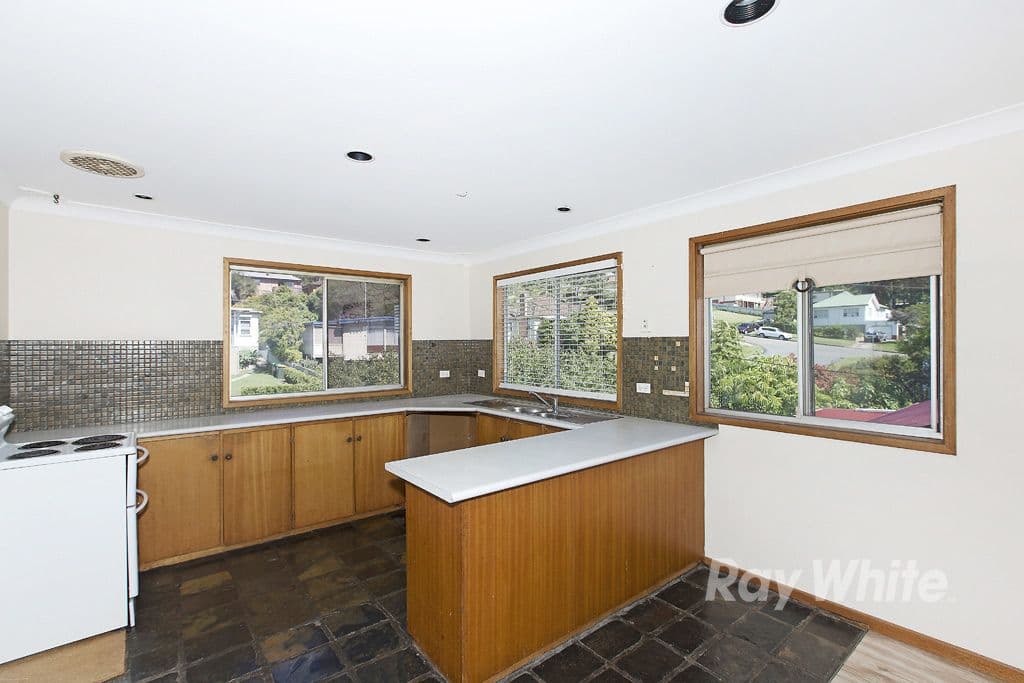 3 Warhurst Avenue, Toronto NSW 2283, Toronto - Thumbnail 2
