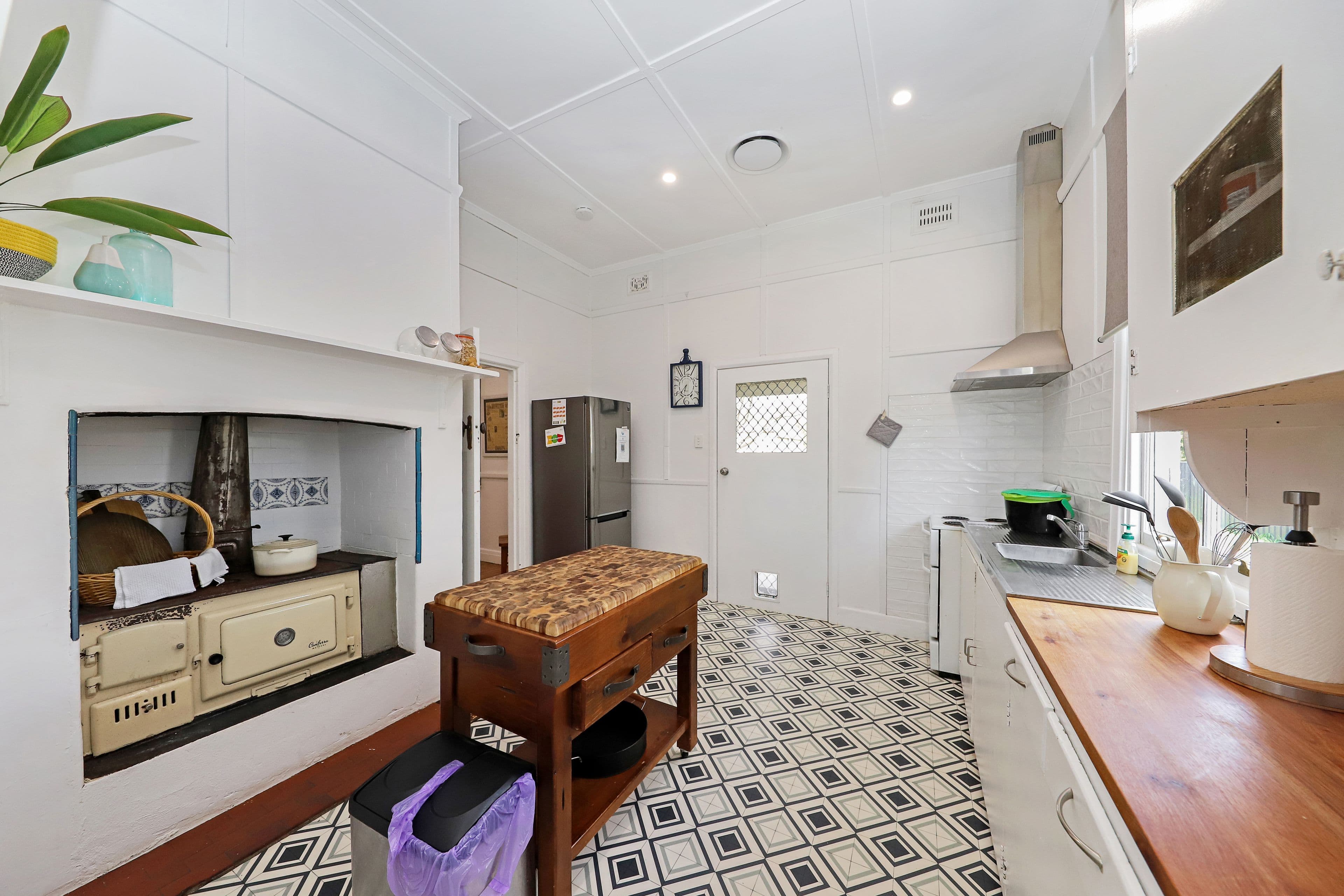 53 Lockhart Street, Adelong NSW 2729, Adelong - Thumbnail 3