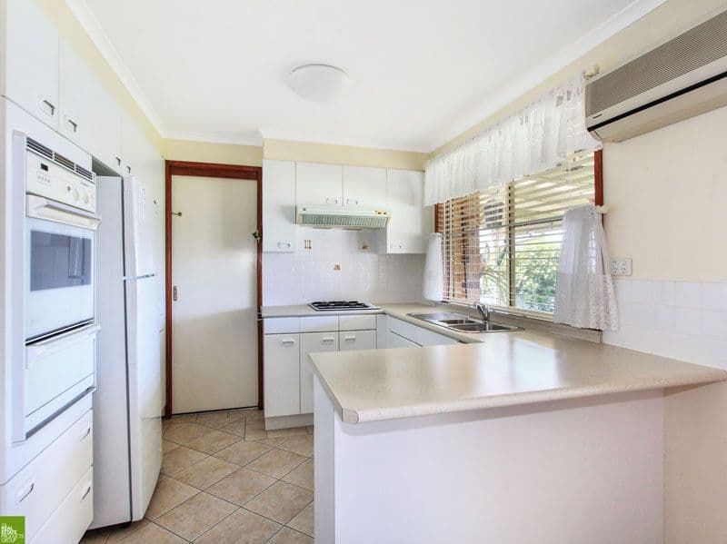 81 Hillside Drive, ALBION PARK NSW 2527, Albion Park - Thumbnail 2