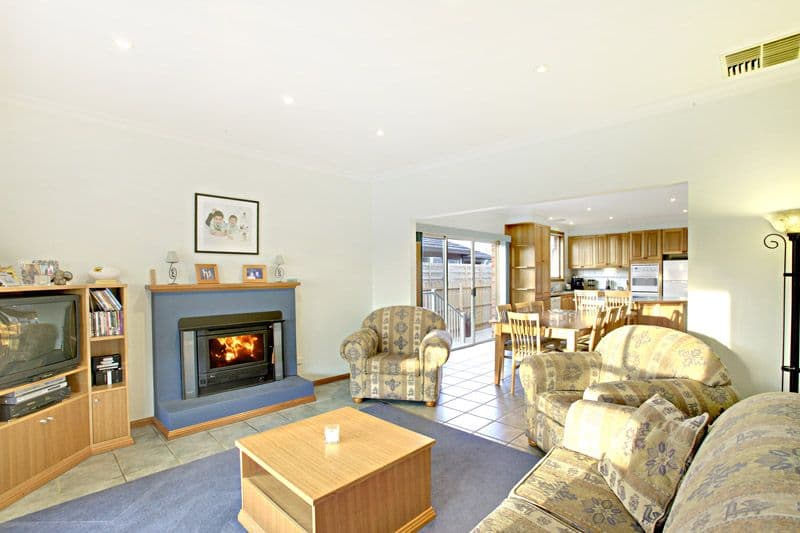 403 Edgars Road, LALOR VIC 3075, Lalor - Thumbnail 3