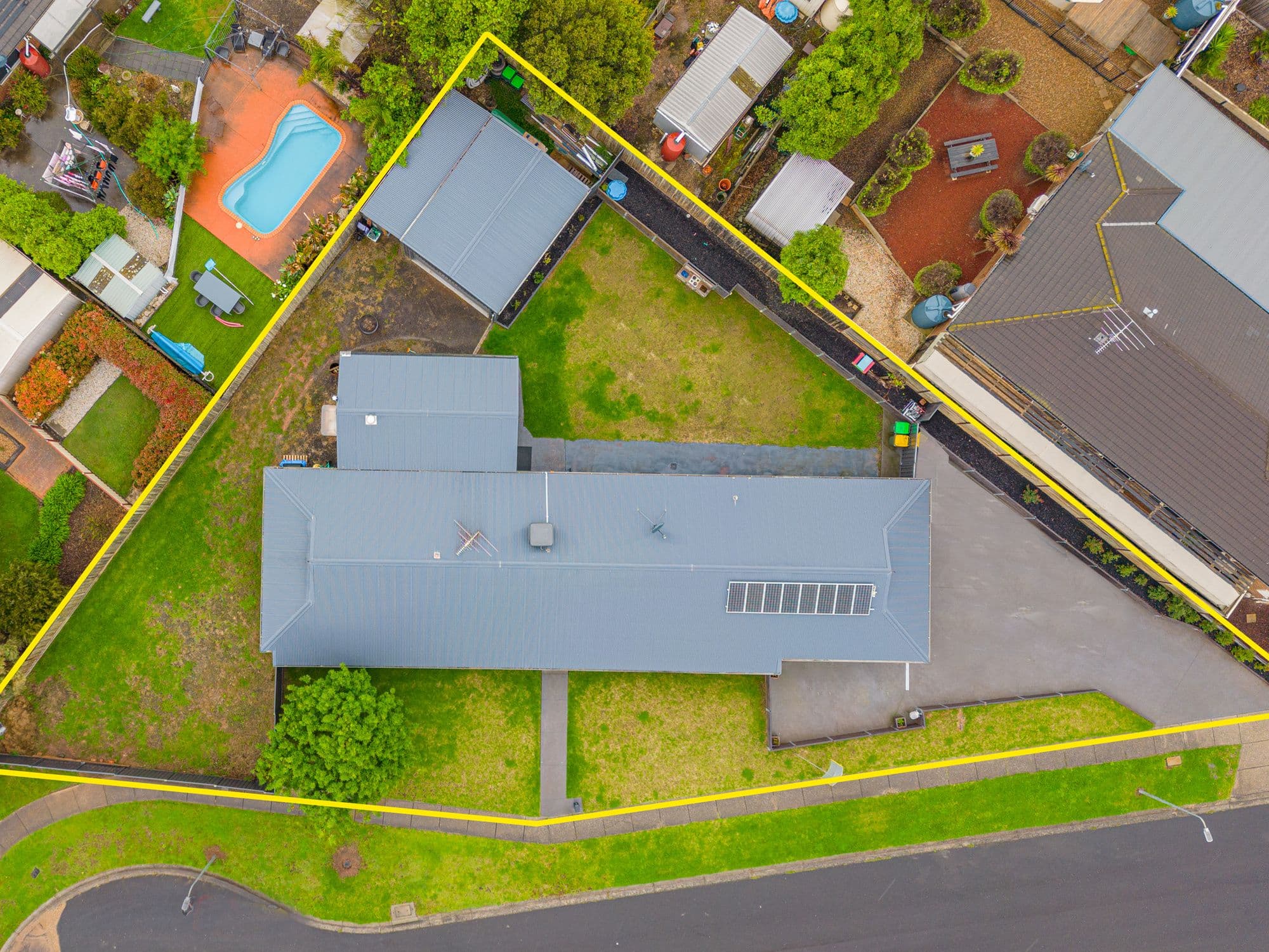 1 Ruddick Place, Darley VIC 3340, Darley - Thumbnail 2