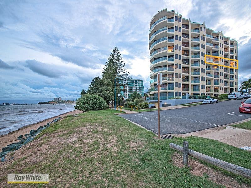 36 Prince Edward Parade, Redcliffe QLD 4020, Redcliffe - Thumbnail 2
