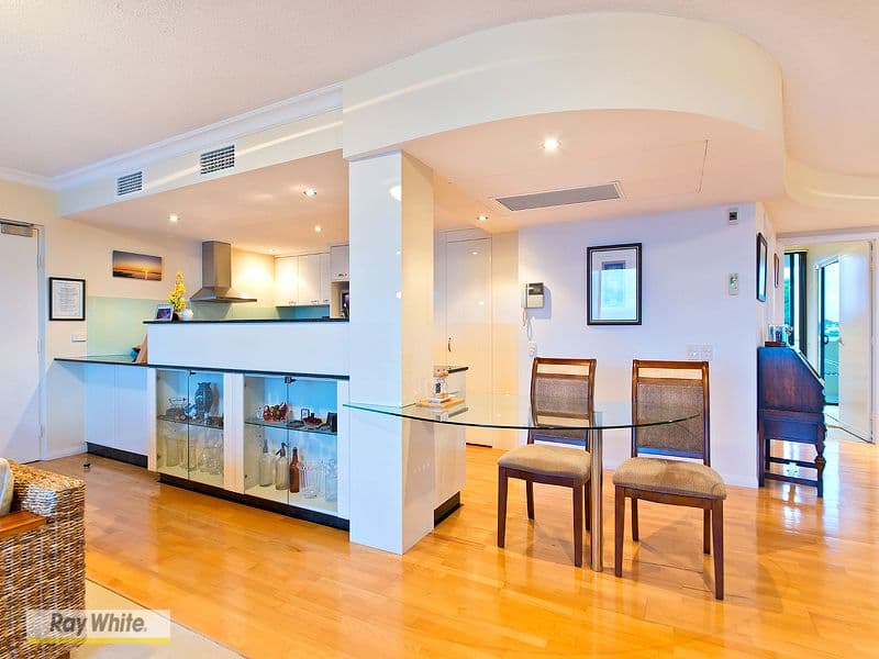 36 Prince Edward Parade, Redcliffe QLD 4020, Redcliffe - Thumbnail 7