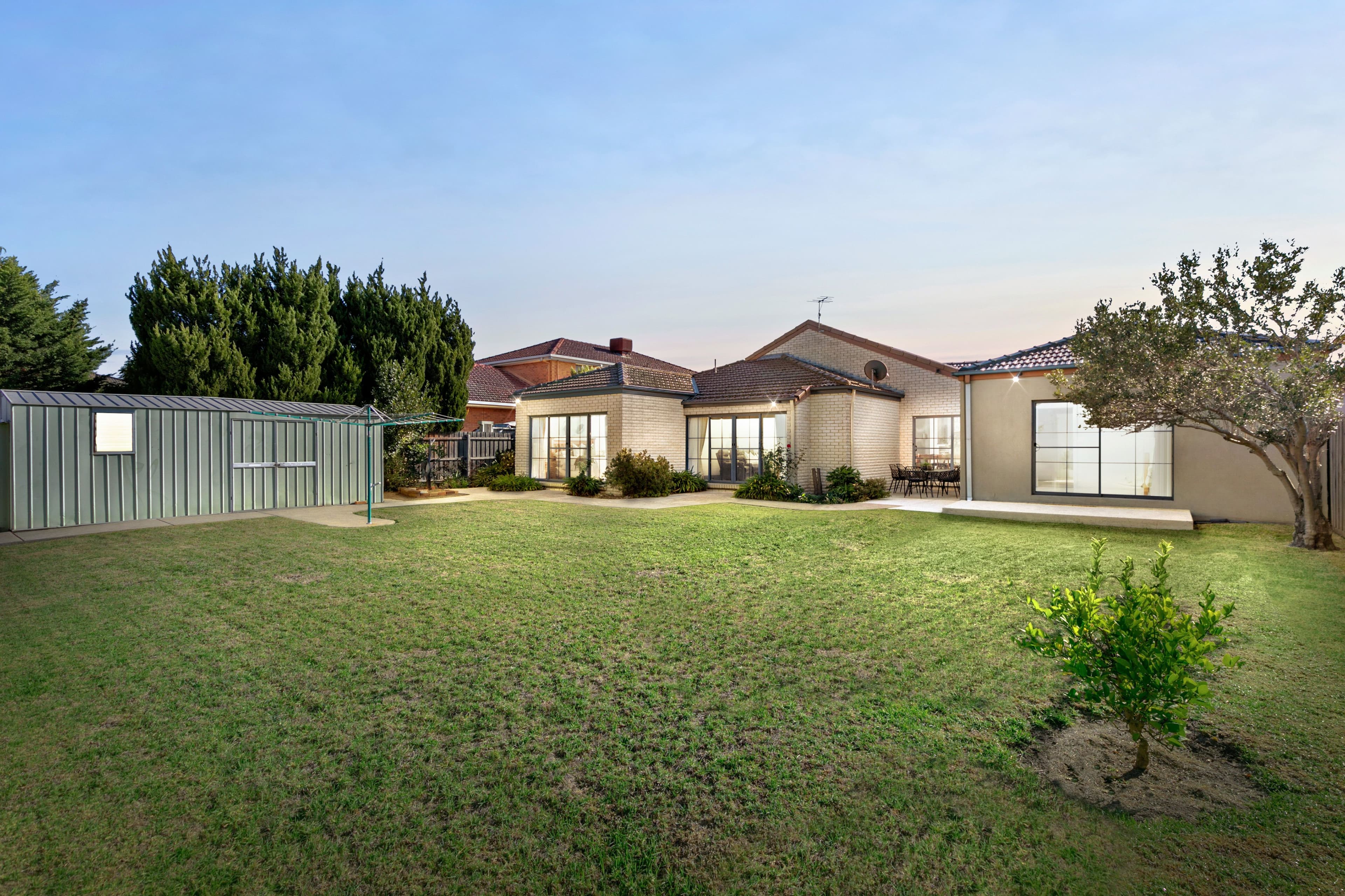 4 Mossgiel Avenue, Greenvale VIC 3059, Greenvale - Thumbnail 2