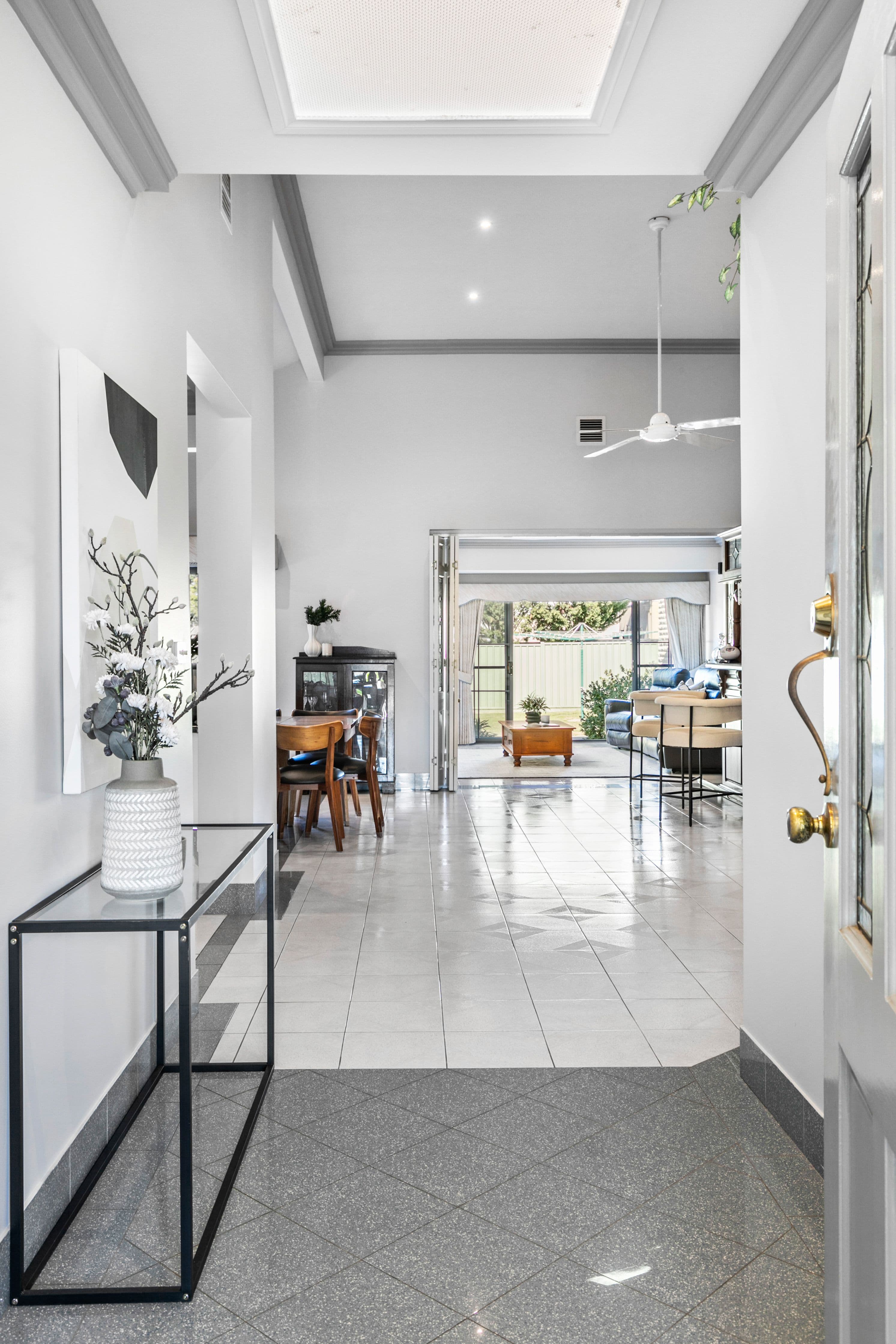 4 Mossgiel Avenue, Greenvale VIC 3059, Greenvale - Thumbnail 3