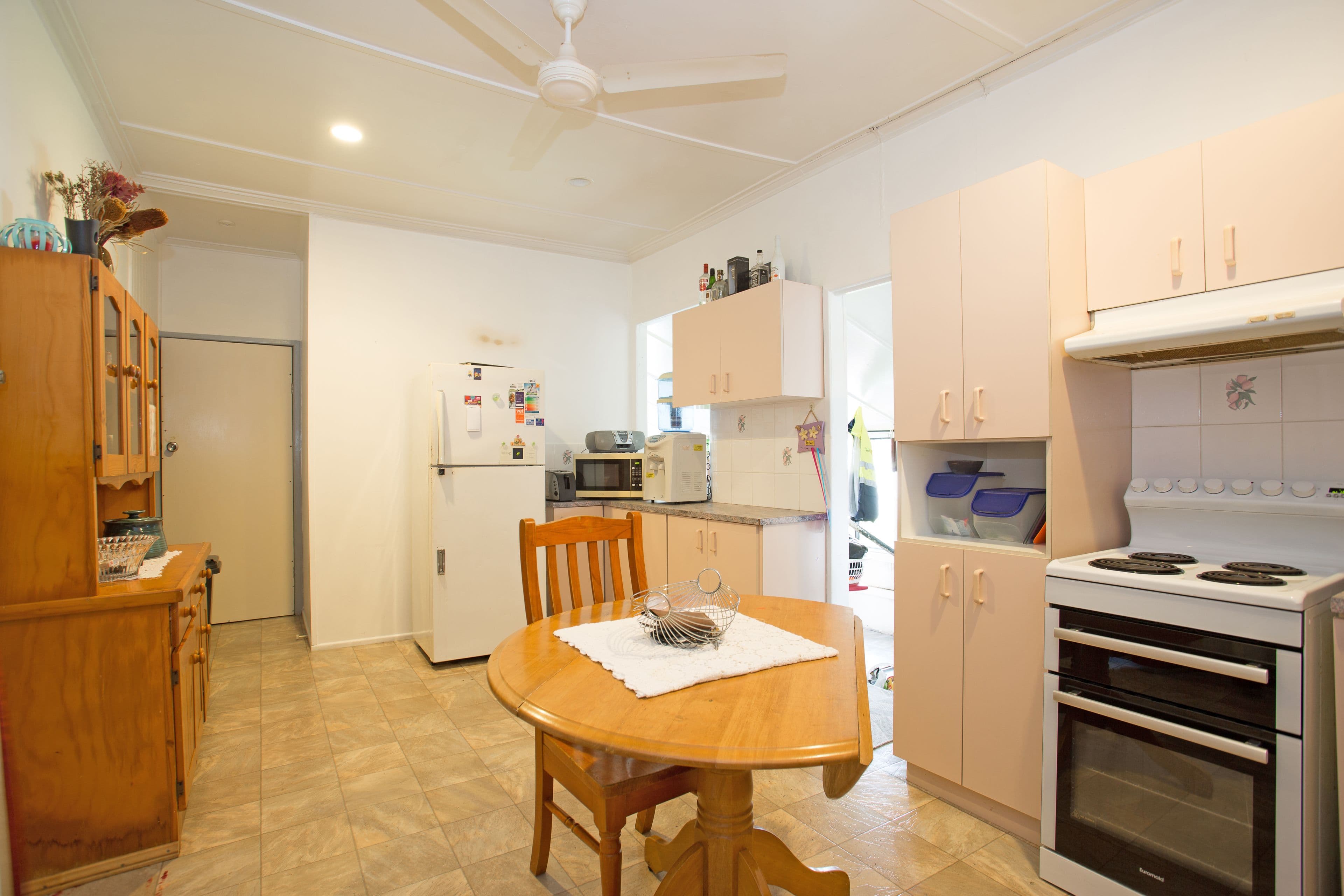 31 Smith Street, West Mackay QLD 4740, West Mackay - Thumbnail 5
