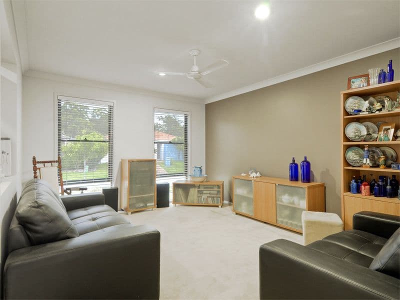 37 Waterlily Circuit, CARSELDINE QLD 4034, Carseldine - Thumbnail 2
