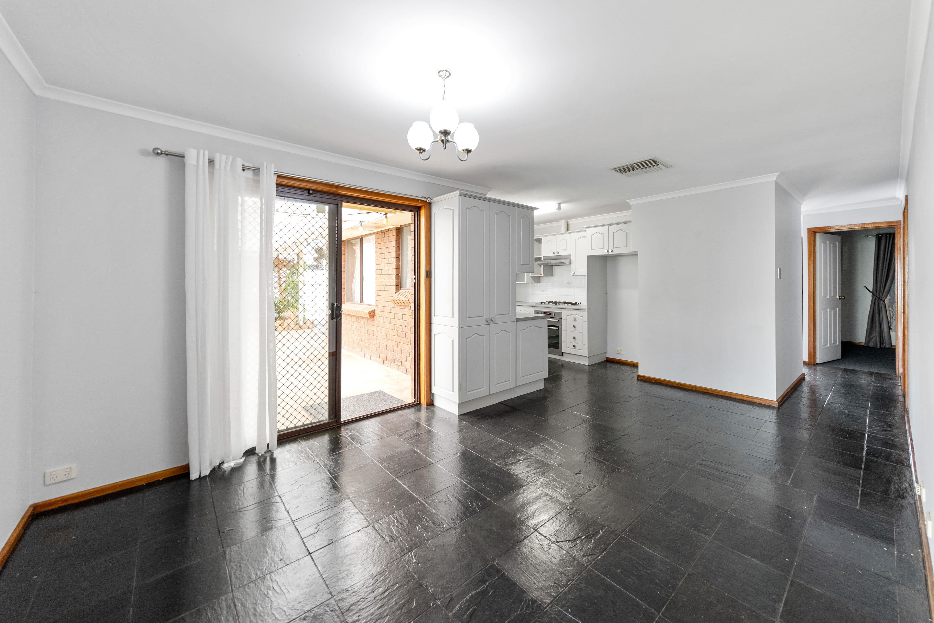 37 Carob Crescent, Craigmore SA 5114, Craigmore - Thumbnail 5