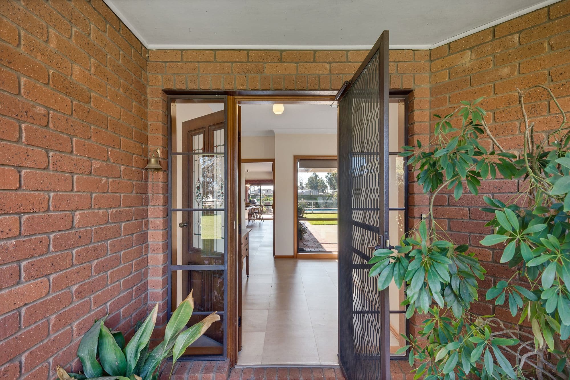 10 Henderson Street, Yarrawonga VIC 3730, Yarrawonga - Thumbnail 6