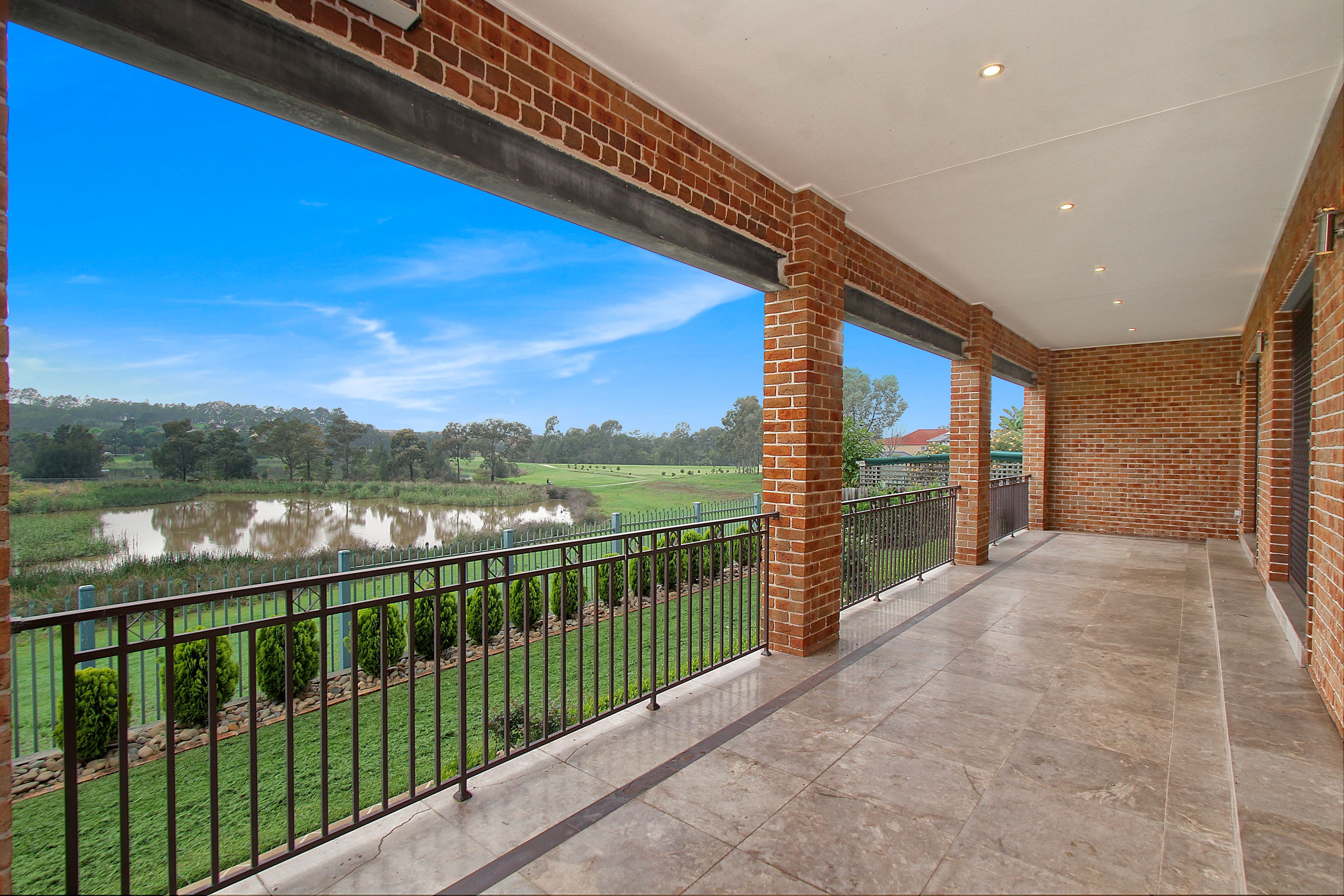 42 Feodore Drive, Cecil Hills - Thumbnail 3