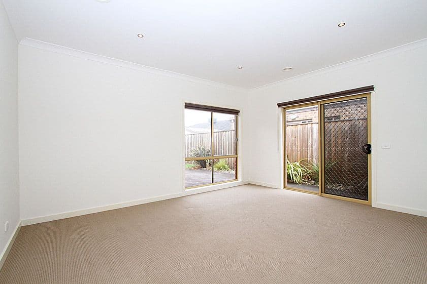 129 Vincent Drive, SOUTH MORANG VIC 3752, South Morang - Thumbnail 7