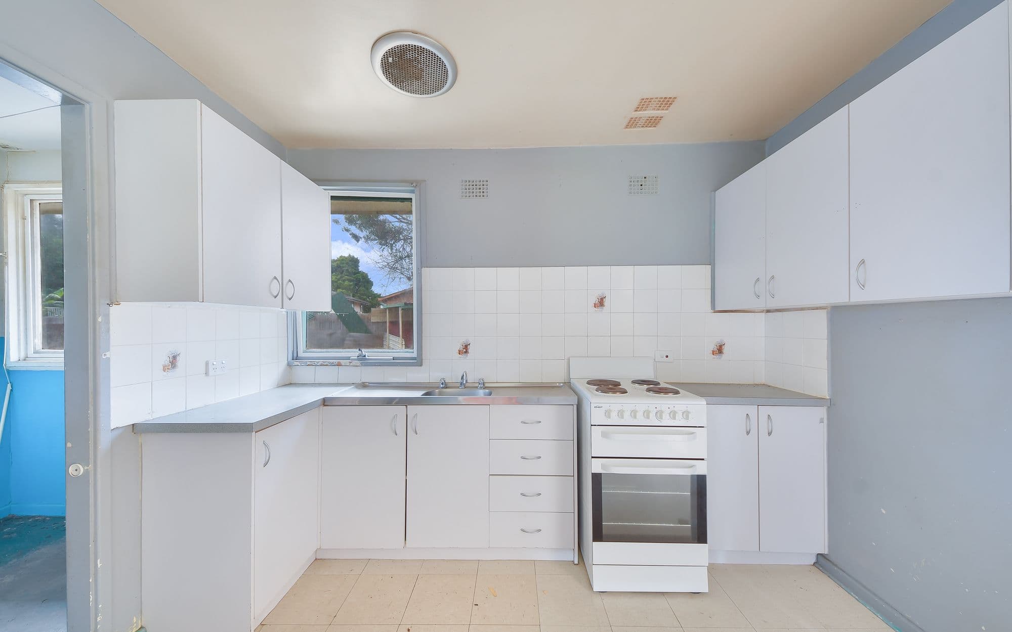 8 Moonbria Place, Airds NSW 2560, Airds - Thumbnail 4