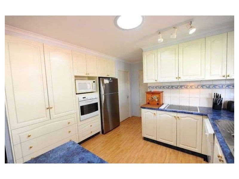 7 Wessex Street, HARRISTOWN QLD 4350, Harristown - Thumbnail 3