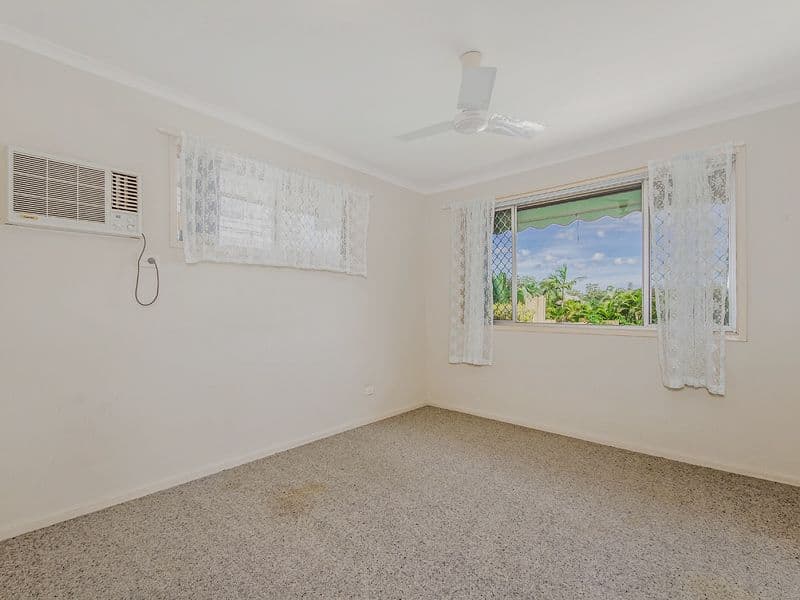 17 Winani Drive, ASHMORE QLD 4214, Ashmore - Thumbnail 8