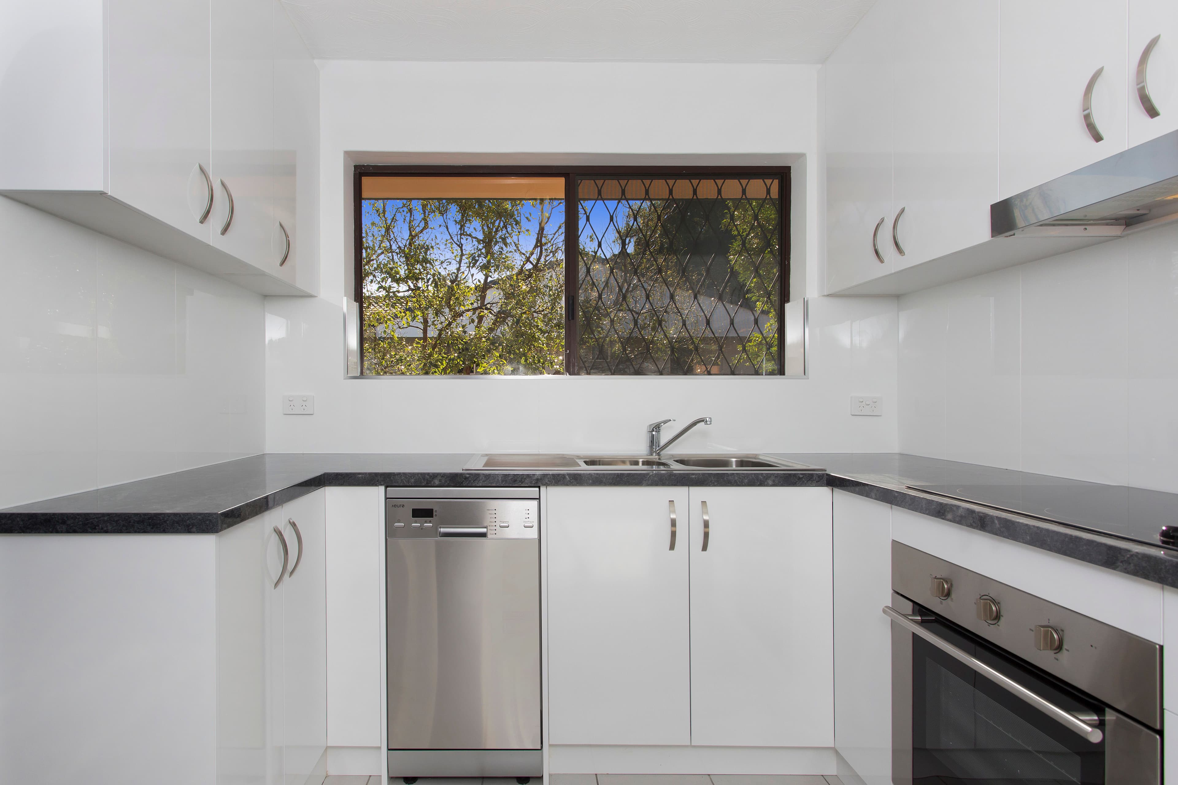 4 Lemnos Street, Red Hill QLD 4059, Red Hill - Thumbnail 3