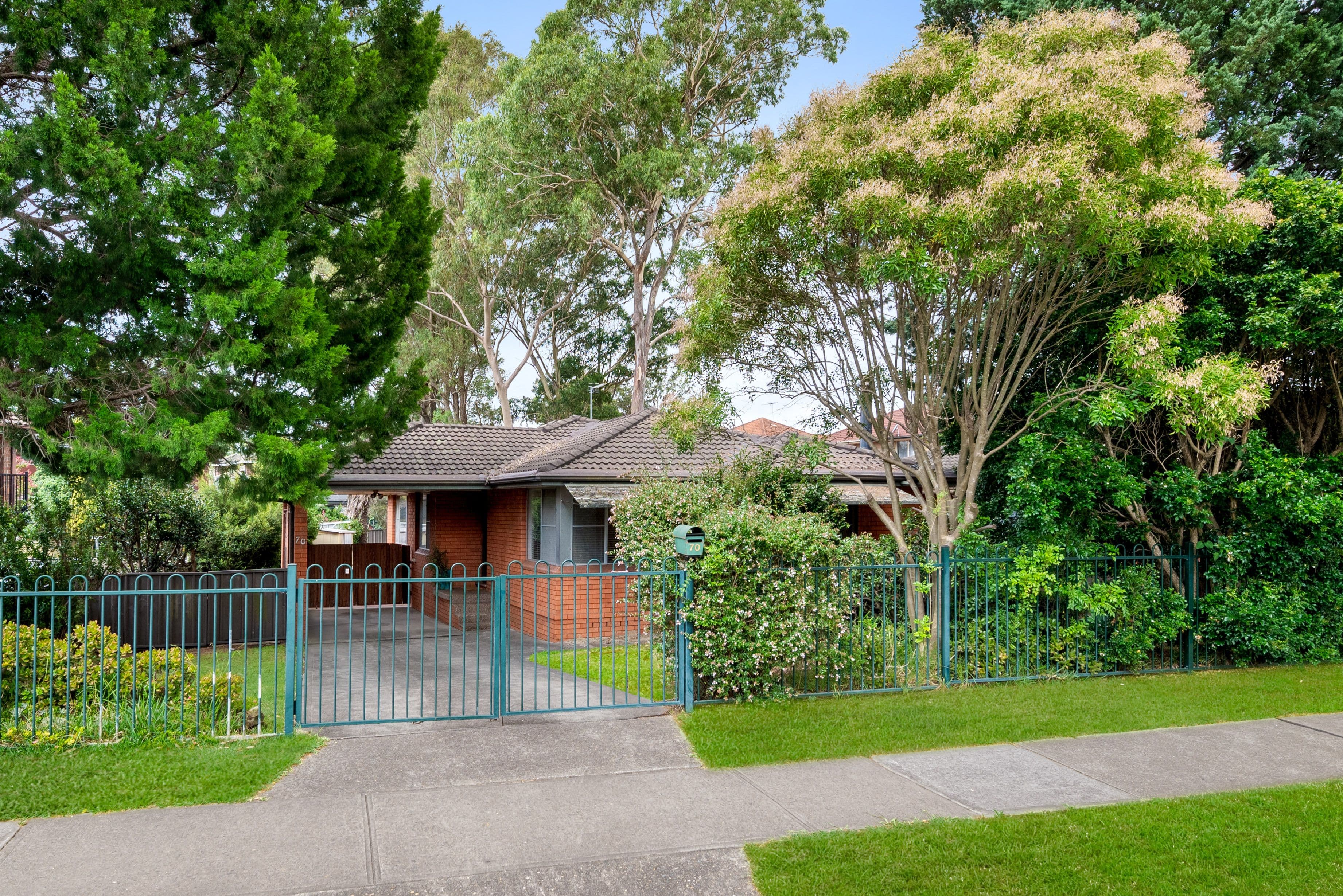 70 Angle Road South, Leumeah NSW 2560, Leumeah - Thumbnail 2