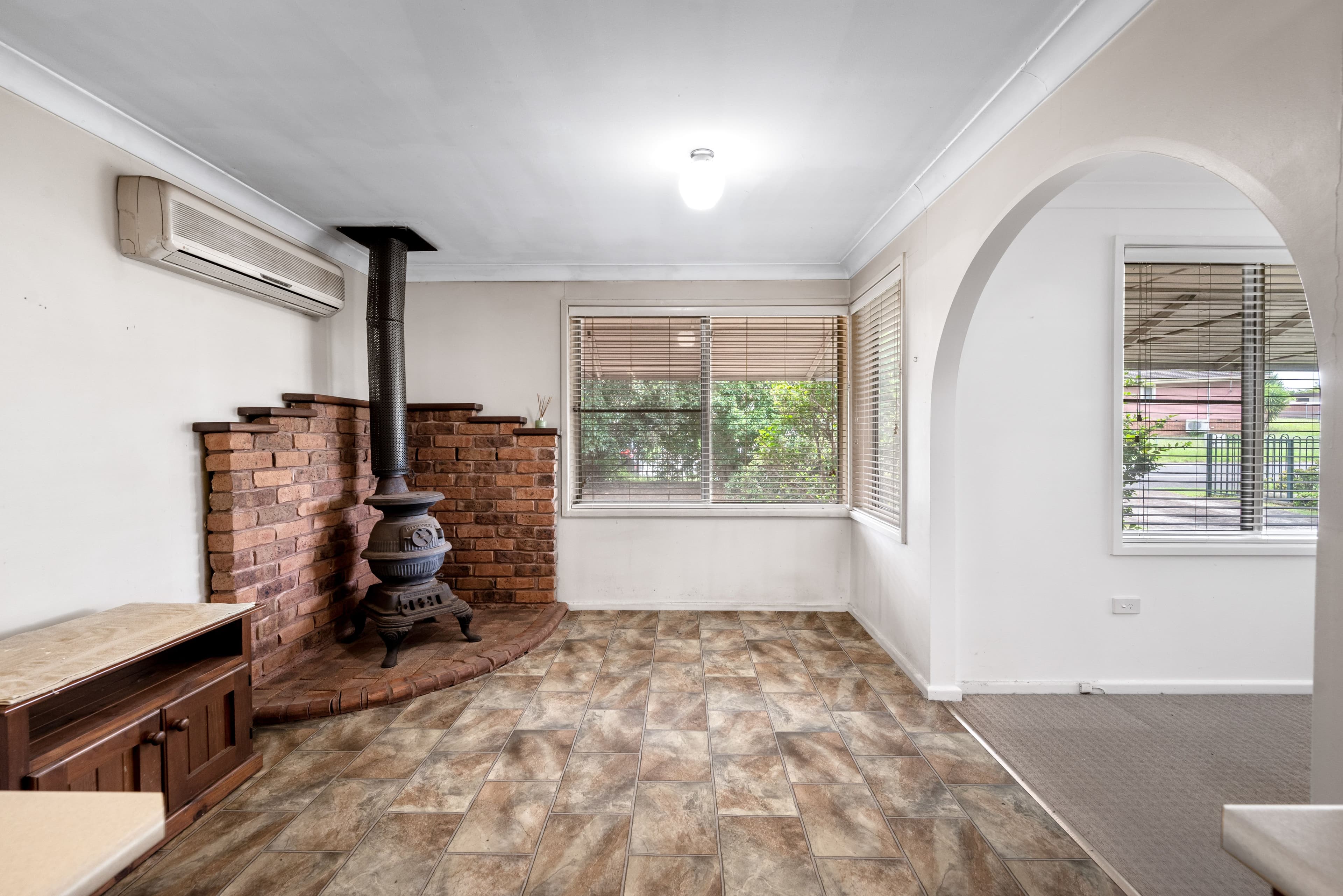 70 Angle Road South, Leumeah NSW 2560, Leumeah - Thumbnail 5